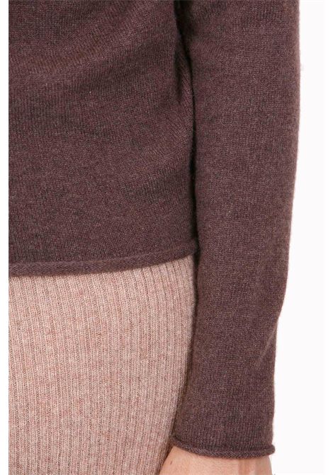 SCOLLO A V NOT SHY | Maglie | ASPEN-4702500CCOFFEE